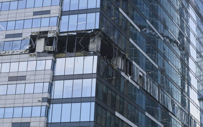 Impacto drones en Moscú: aparecieron fotos de las consecuencias desde el interior del edificio