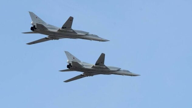 Dos aviones rusos podrían haber resultado dañados debido a un ataque a una base aérea en la región de Novgorod — ISW