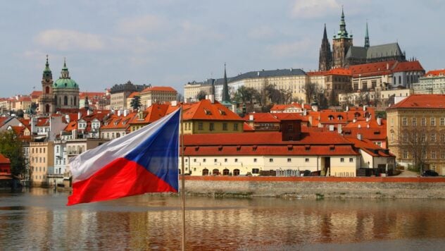 Una cuarta parte de los ucranianos en la República Checa tienen varios trabajos y el 69 % vive por debajo de la pobreza line