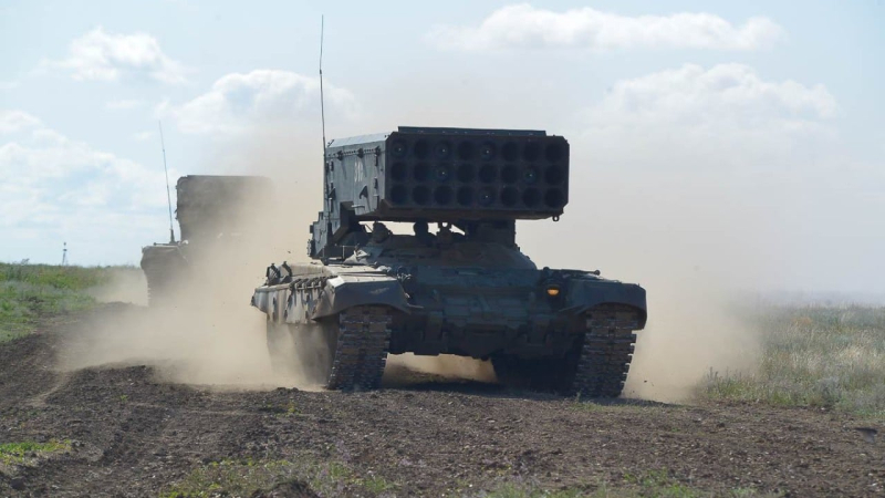 Las Fuerzas Armadas de Ucrania atacaron el sistema lanzallamas ruso TOS-1A Solntsepek - Estado Mayor