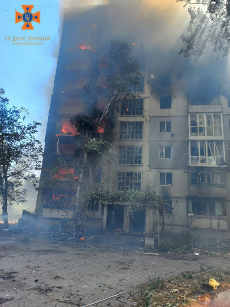 Ocupantes bombardeados Orekhov, región de Zaporozhye: un edificio residencial de gran altura está siendo atacado nuevamente