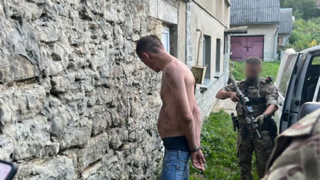 Tomó su ametralladora y se escapó: un residente de la región de Ternopil golpeó a un militar