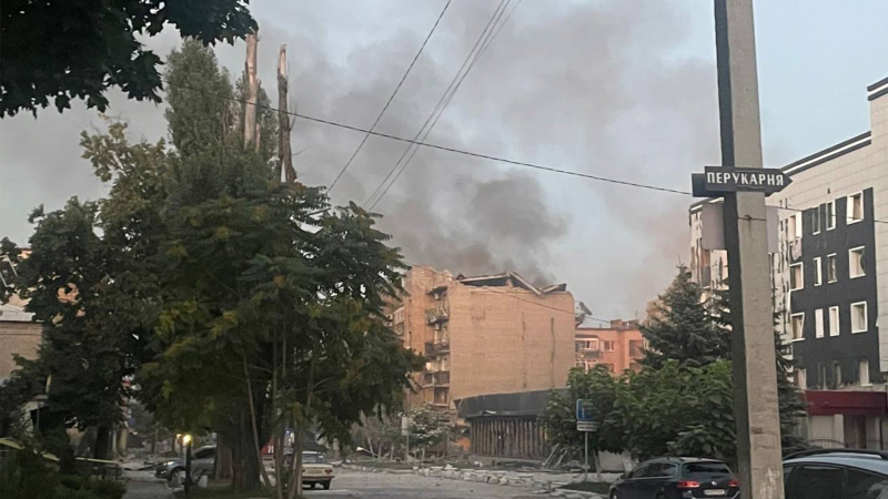  Ataque con cohetes a una casa en Pokrovsk: siete muertos –, más de 60 heridos