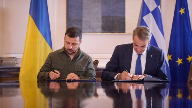 Grecia apoya la entrada de Ucrania en la OTAN. Zelensky y Mitsotakis firmaron una declaración