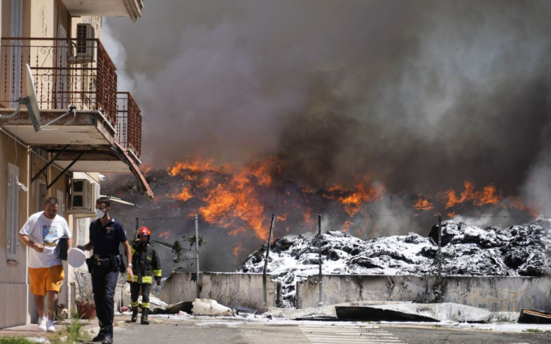 El calor intenso en Italia provocó incendios a gran escala: detalles