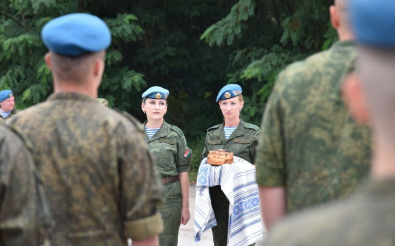 В Otro escalón de militares rusos llegó a Bielorrusia (foto)