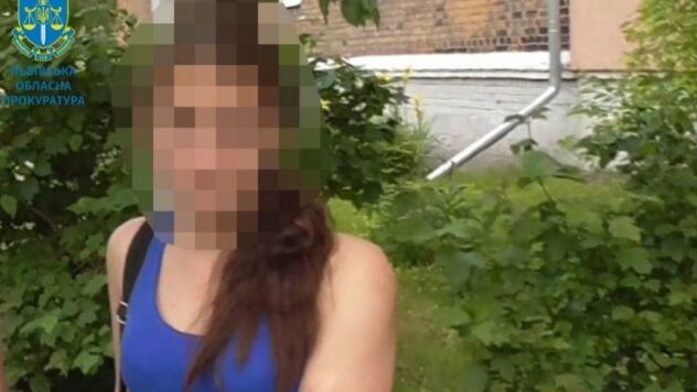 Golpeada con un martillo y ordenada a permanecer en silencio: en la región de Lviv una mujer se burló cruelmente de ella amiga de 10 años de su hija