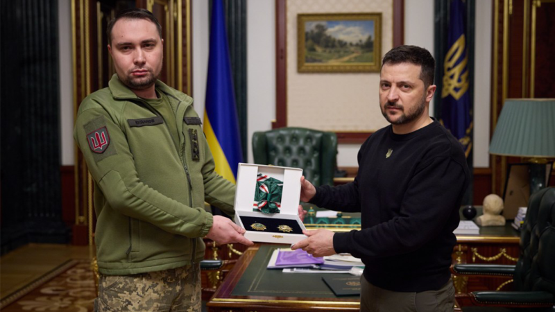 En el Día de la Inteligencia Militar, Zelensky otorgó a Budanov el rango de teniente general
