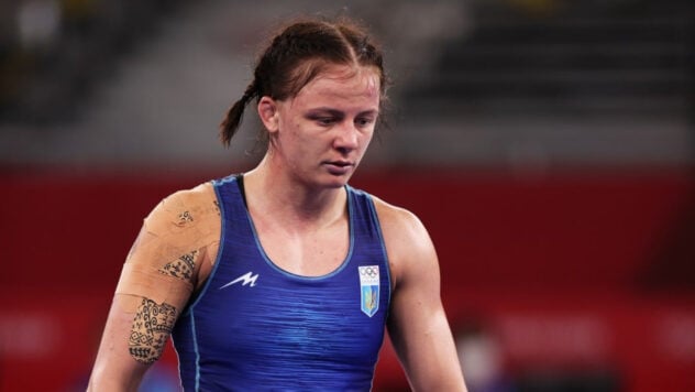Kolyadenko ganó el bronce en el Campeonato Mundial de Lucha Libre y obtuvo una licencia olímpica