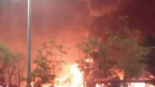 Explosión y potente incendio en Uzbekistán: lo que se sabe