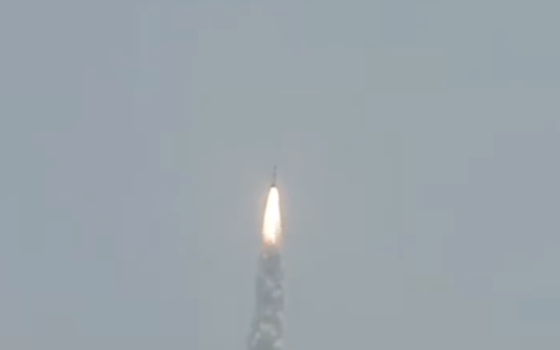 Aditya-L1: India lanzó con éxito su primera misión solar