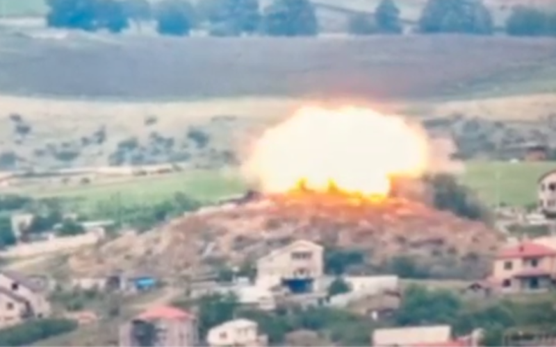 Azerbaiyán inició “medidas antiterroristas” en Nagorno-Karabaj: explosiones truenan (foto, vídeo)