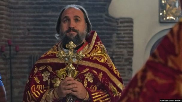 Bulgaria deportada un representante de la Iglesia Ortodoxa Rusa en el país y dos sacerdotes más del Patriarcado de Moscú