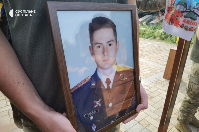El accidente de dos helicópteros Mi-8 en la región de Donetsk: los medios conocieron los nombres de los soldados muertos 
