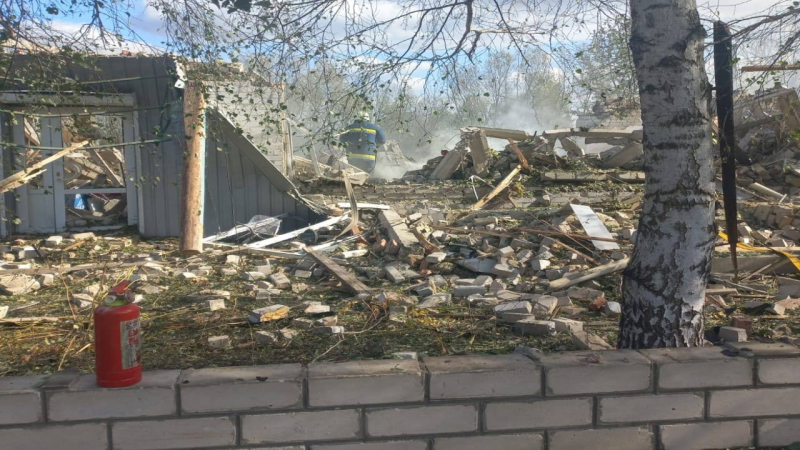 Montones de piedras en el sitio donde había casi 60 personas: las primeras fotos y videos del sitio de el ataque al pueblo de Groza