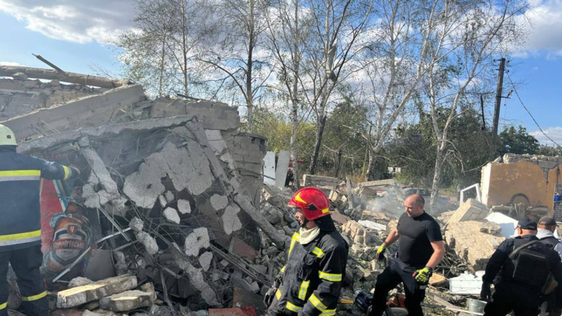  Montones de piedras en el lugar donde se encontraban casi 60 personas: las primeras fotos y vídeos del lugar del ataque al pueblo de Groza