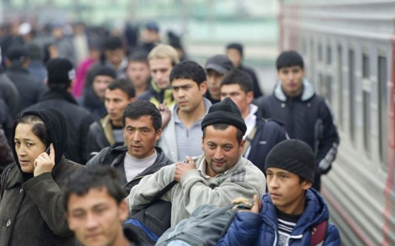 Eslovaquia introduce controles reforzados en la frontera con Hungría debido a los inmigrantes