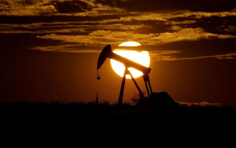 EE.UU. castigará a Rusia por vender petróleo por encima del techo permitido