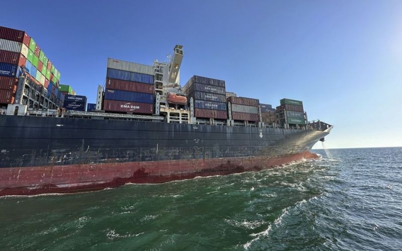 Un carguero turco chocó contra una mina en el Mar Negro - Reuters