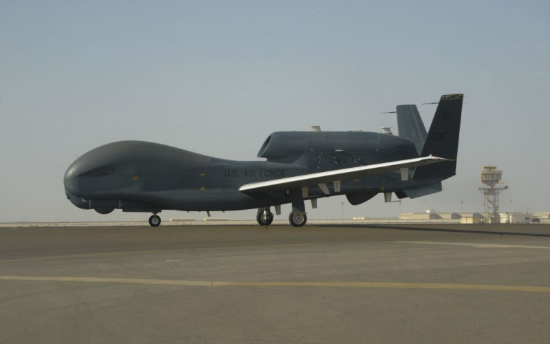 En la Federación Rusa, temían que un UAV estadounidense se acercara a Crimea y enviaron un caza