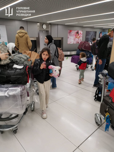 145 ucranianos evacuados de la Franja de Gaza llegaron a Chisinau - GUR