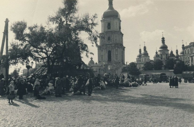 Día de la liberación de Kiev: fotografías de archivo de la capital destruida