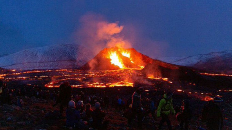 Un volcán puede destruir Una ciudad entera en Islandia: las autoridades tomaron una decisión importante para la salvación