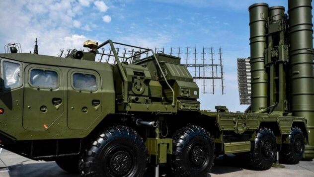 La pérdida del S-400 obligará a la Federación Rusa a transferir la defensa aérea a Ucrania desde la periferia rusa - la inteligencia británica