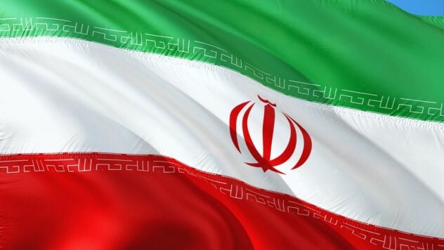 Irán tiene suficiente uranio para crear tres bombas atómicas - Reuters