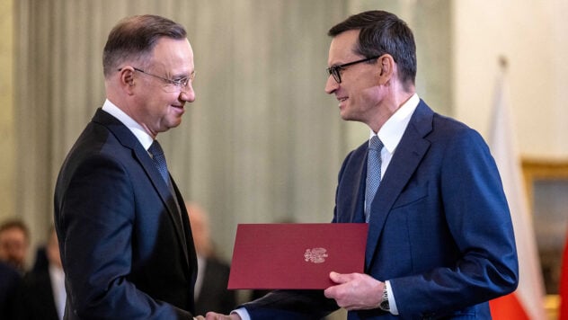 Sin mayoría en el Sejm: Duda prestó juramento al nuevo gobierno de Morawiecki