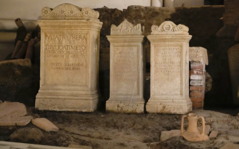 Por primera vez Una vez en el Vaticano se inauguró la antigua Ciudad Romana de los Muertos (foto)