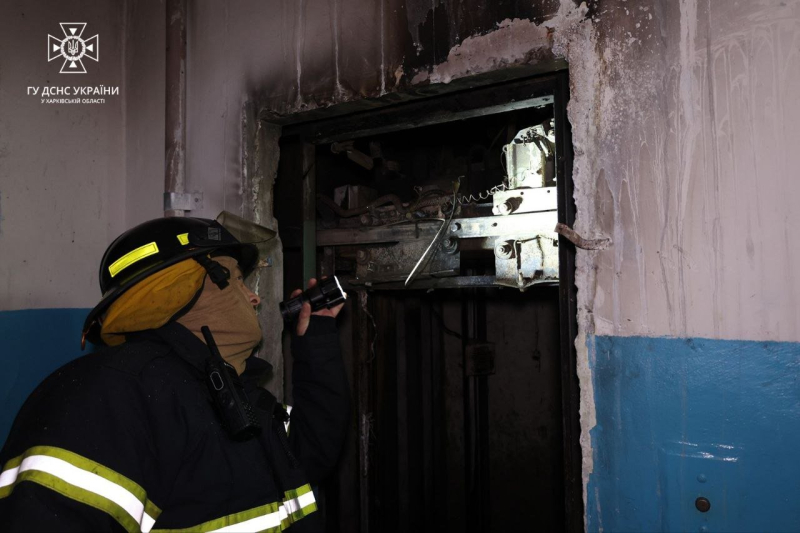En Jarkov, un hombre quemado vivo en un ascensor: detalles de la tragedia