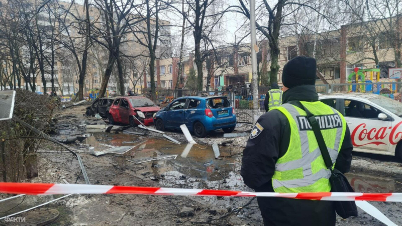 Ataque balístico en Kiev: cómo se ven una casa y un jardín de infancia destruidos