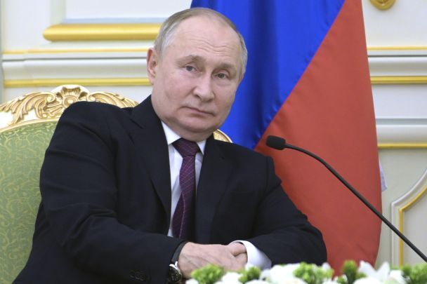 La cita de Putin en Medio Oriente: ¿por qué el dictador del Kremlin realmente visitó los Emiratos Árabes Unidos y Arabia Saudita? AP