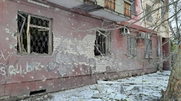 Por la noche, los rusos bombardearon zonas residenciales de Kherson
