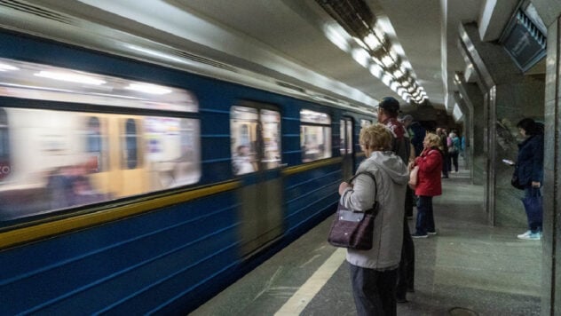 Las estaciones de metro cerradas en Kiev se utilizarán como refugio durante un ataque aéreo