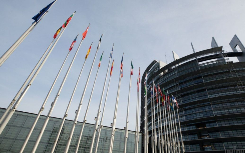 En El Parlamento Europeo se opuso a la pronta adhesión de Ucrania a la UE