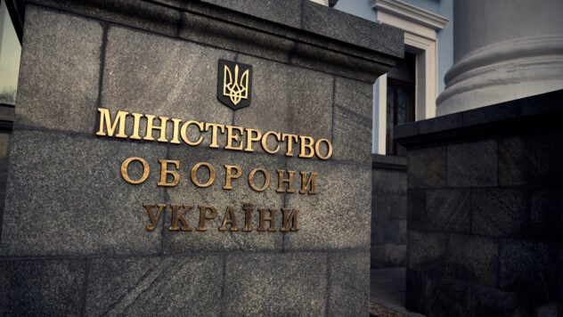 Umerov destituyó al jefe del departamento del Ministerio de Defensa de Nakhkur tras sospechas