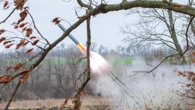 Continúan los duelos de artillería cerca de Tabaevka — Evlash