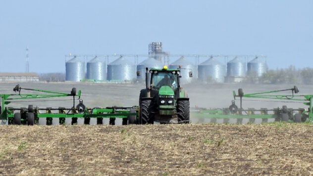 Insatisfechos con las políticas de la UE y las importaciones baratas de Ucrania: los agricultores checos planean bloquear la frontera