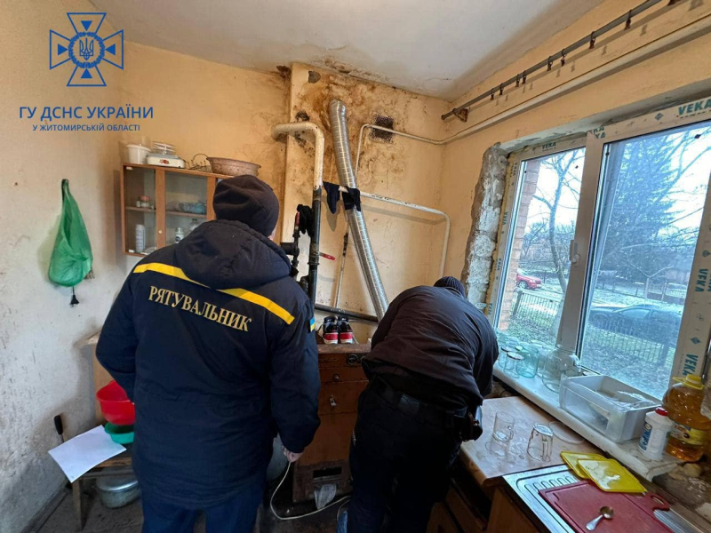 Siete personas murieron en una casa en la región de Zhytomyr: probablemente, intoxicación por monóxido de carbono