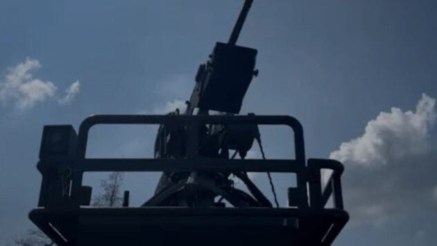Por primera vez en la historia. Un robot ucraniano controlado desde el aire destruyó posiciones enemigas