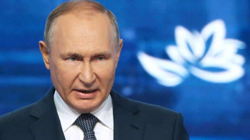 Putin dijo que eso fortalece al grupo occidental, pero promete no atacar a Occidente