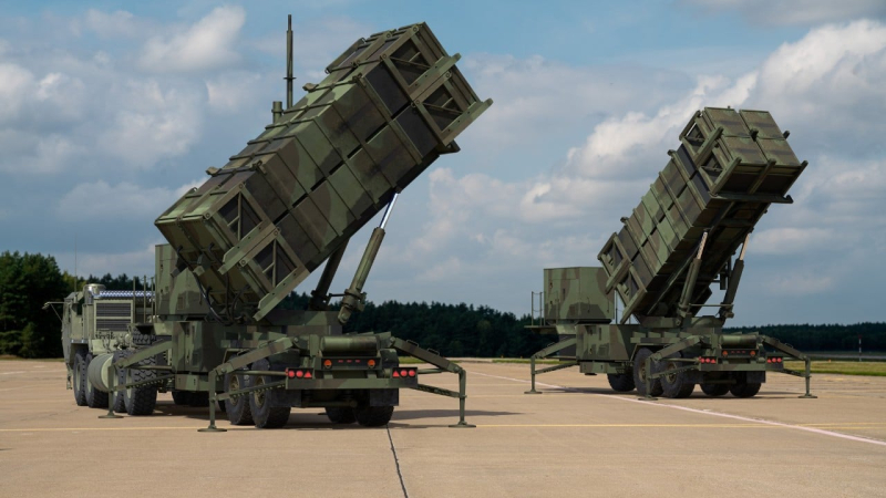 Diez sistemas de defensa aérea Patriot cambiarían radicalmente la situación en la guerra: Zelensky