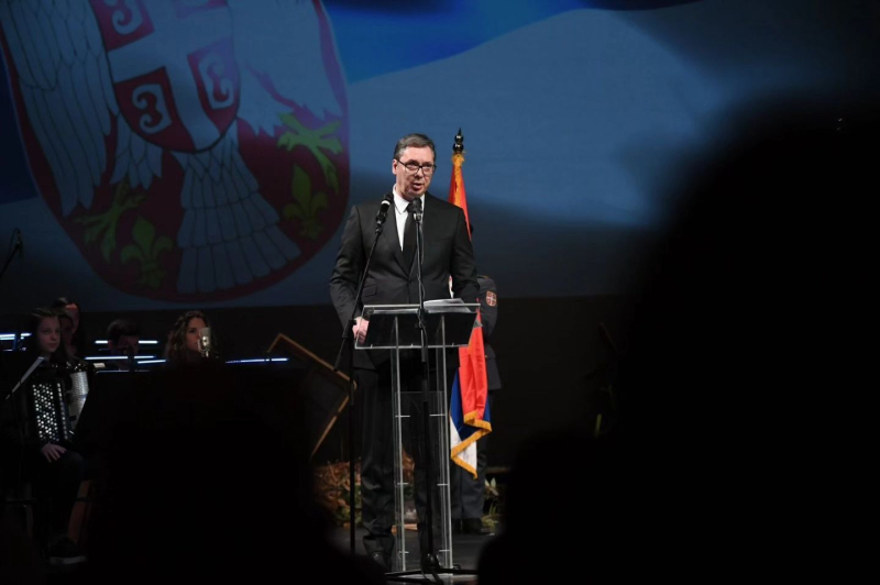 Lucharemos, - Vučić informó de una amenaza a los "intereses vitales y nacionales" de Serbia