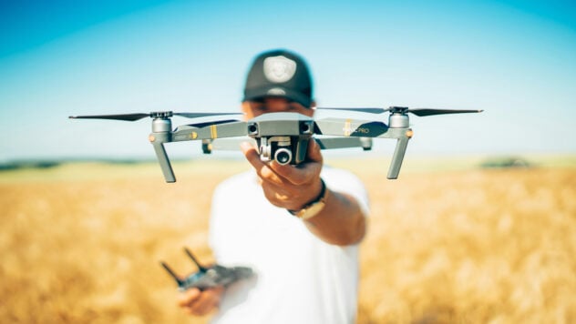 En siete escuelas vocacionales podrás convertirte en un operador civil de drones