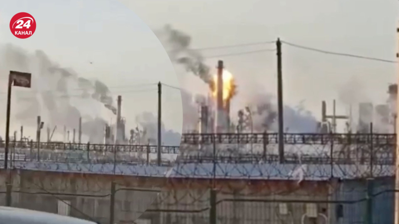 Los rusos se quedaron de pie y admiraron el espectáculo: el momento del ataque a la planta petrolera en Riazán fue captado el video