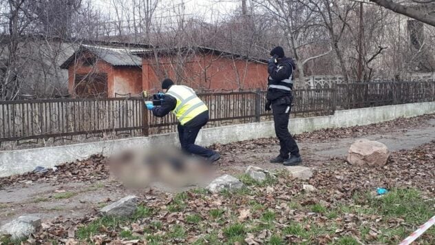 El cuerpo de un hombre con uniforme militar fue encontrado en la región de Odessa, el sospechoso ya 
