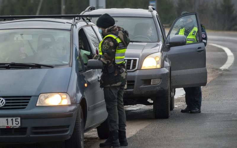 Lituania cerraron dos puestos de control en la frontera con Bielorrusia