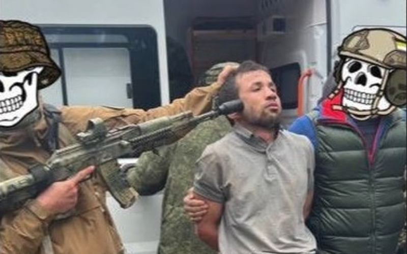 Ruso el oficial de seguridad que cortó la oreja a un terrorista detenido está vendiendo su cuchillo.